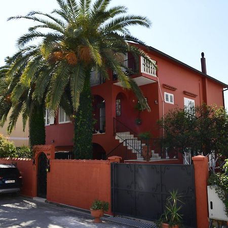 City House Apartments Tivat Exterior photo