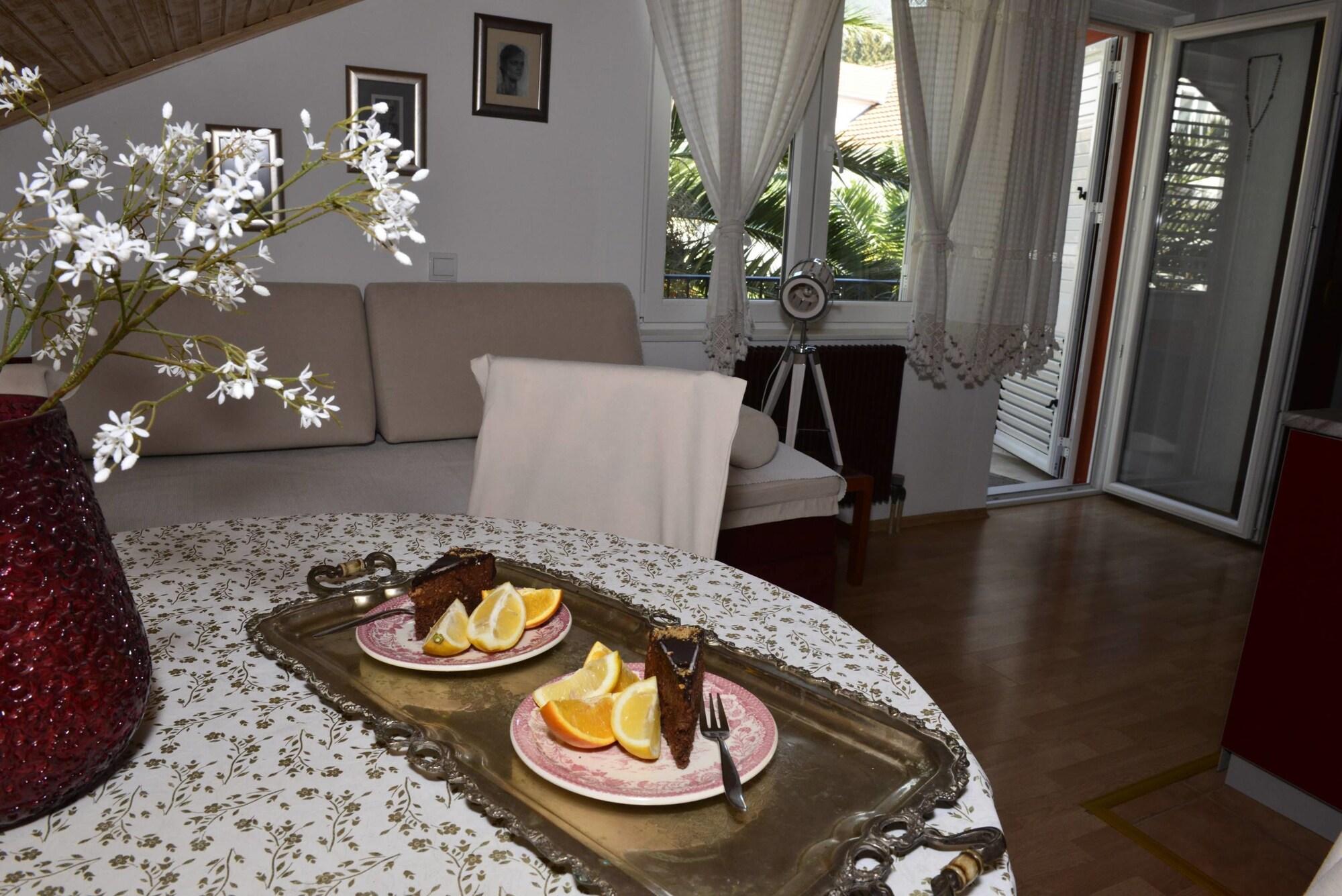 City House Apartments Tivat Exterior photo