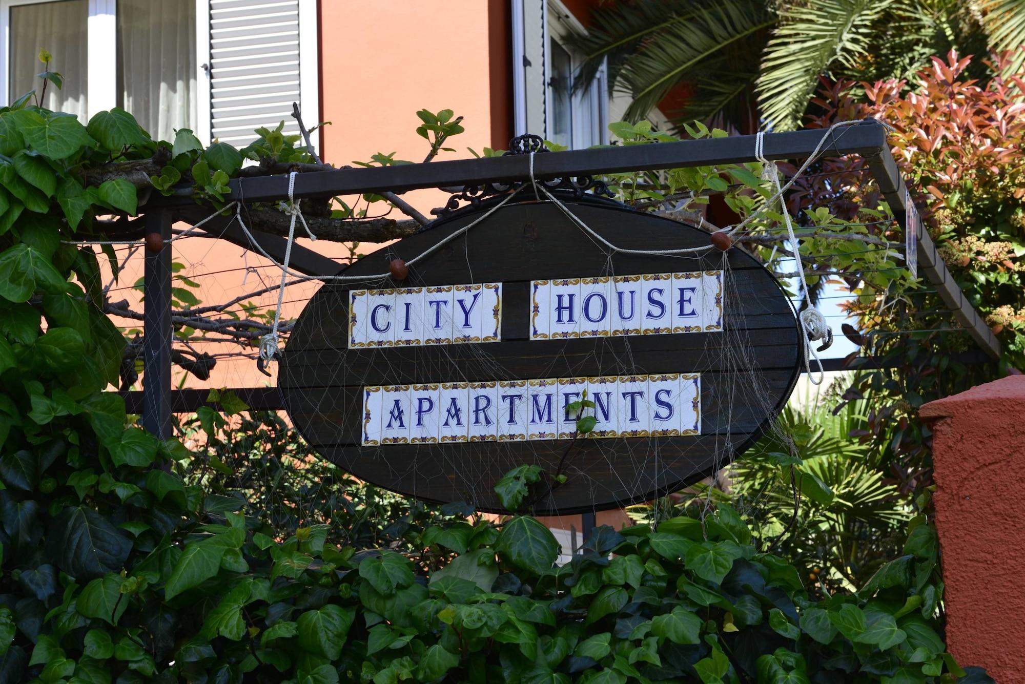 City House Apartments Tivat Exterior photo